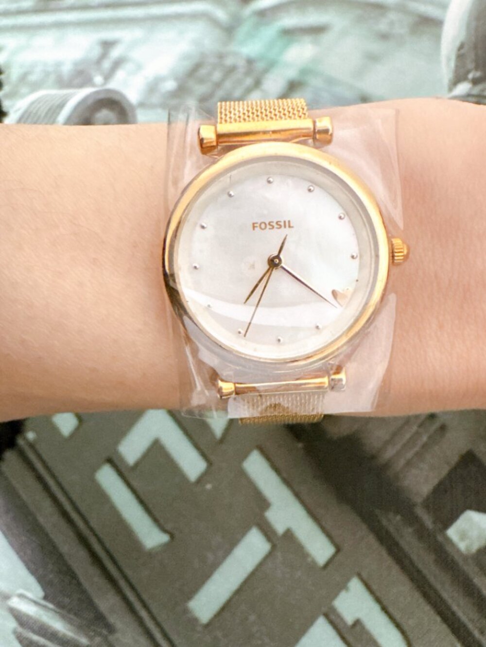 Fossil ES4505 Mini Carlie Mother of Pearl Dial Rose Gold Mesh Women's Watch